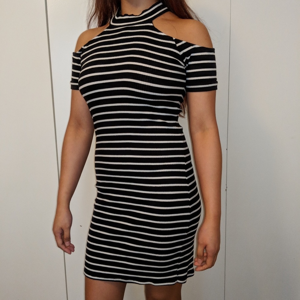 Off-the-shoulder fitter dress